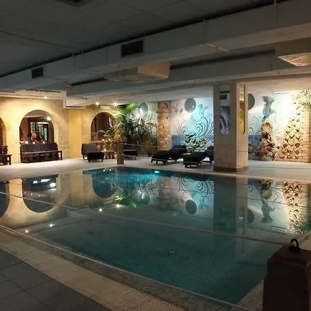 Hotel Fontane Bianche 3*