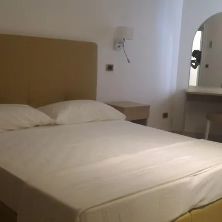 Hotel Fontane Bianche 3*