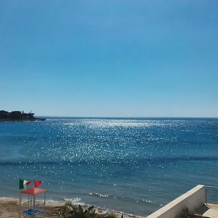 Fontane Bianche Hotel 3*